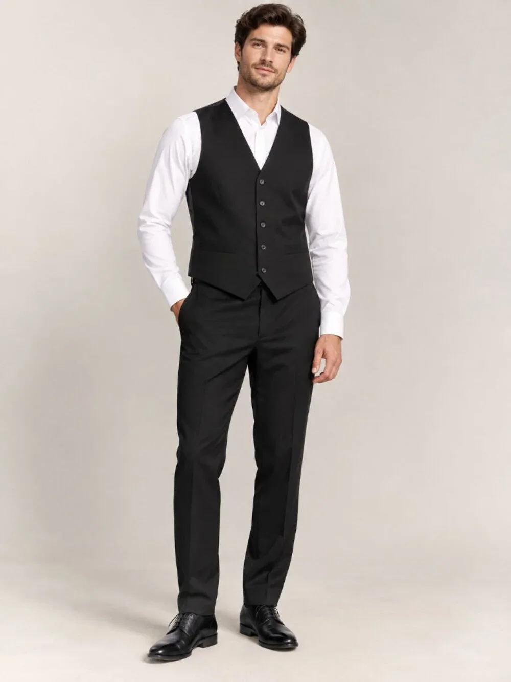 Capucci Men's Black Suit Vest & Trousers 46R 40W 2-Piece